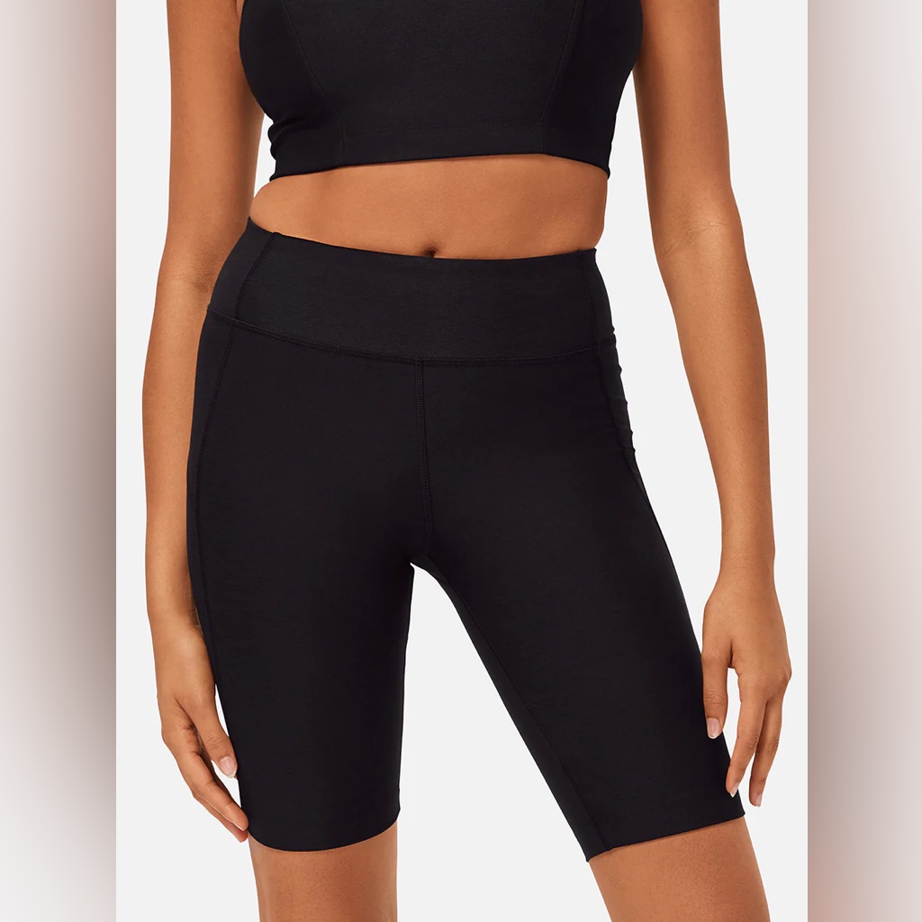 Outdoor Voices Black Warmup 10 In. Shorts Sz. S Nwt